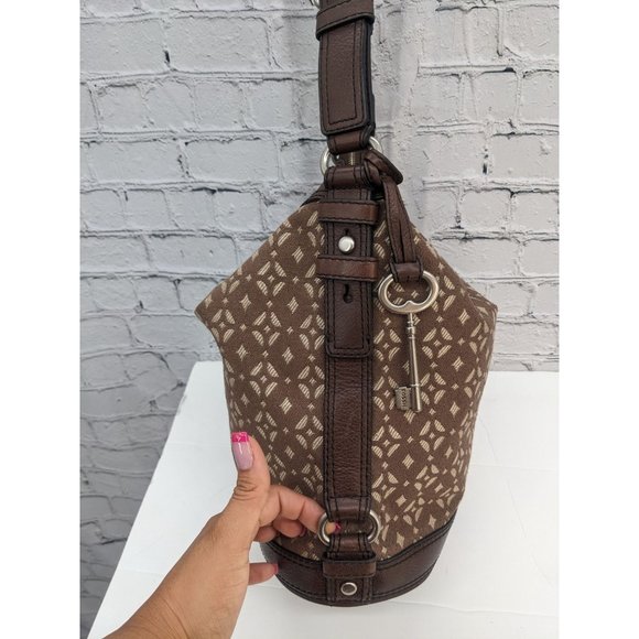 Fossil Maddox Jacquard Brown Geometric Pattern Leather Bucket Bag - Picture 8 of 16